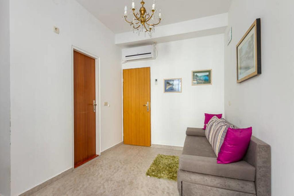 Apartments Emperor Oasis Сплит Екстериор снимка