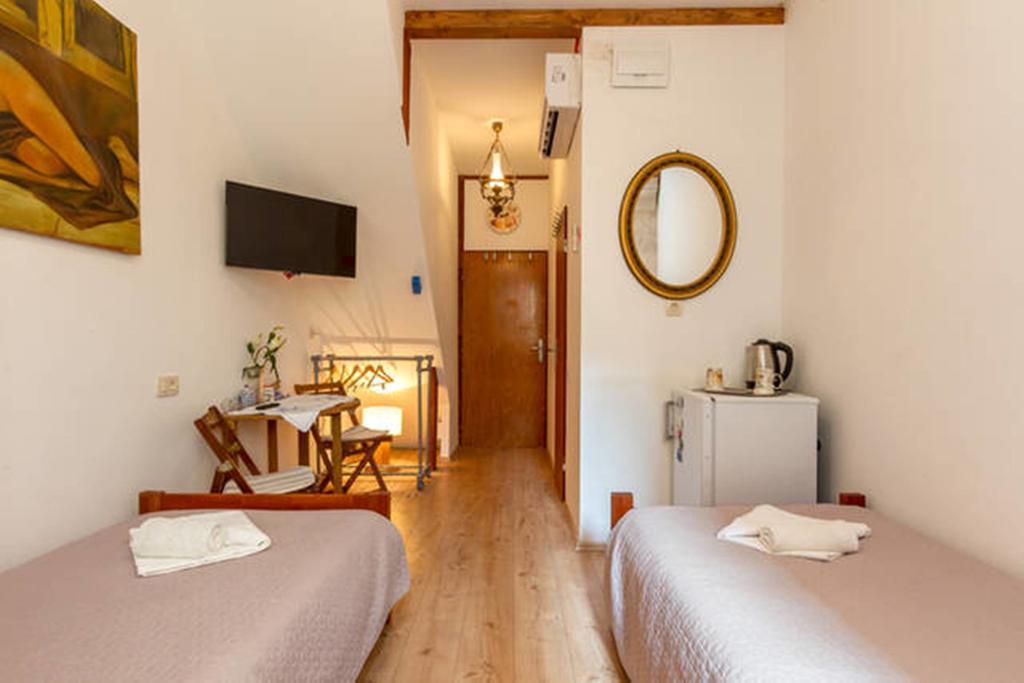 Apartments Emperor Oasis Сплит Екстериор снимка