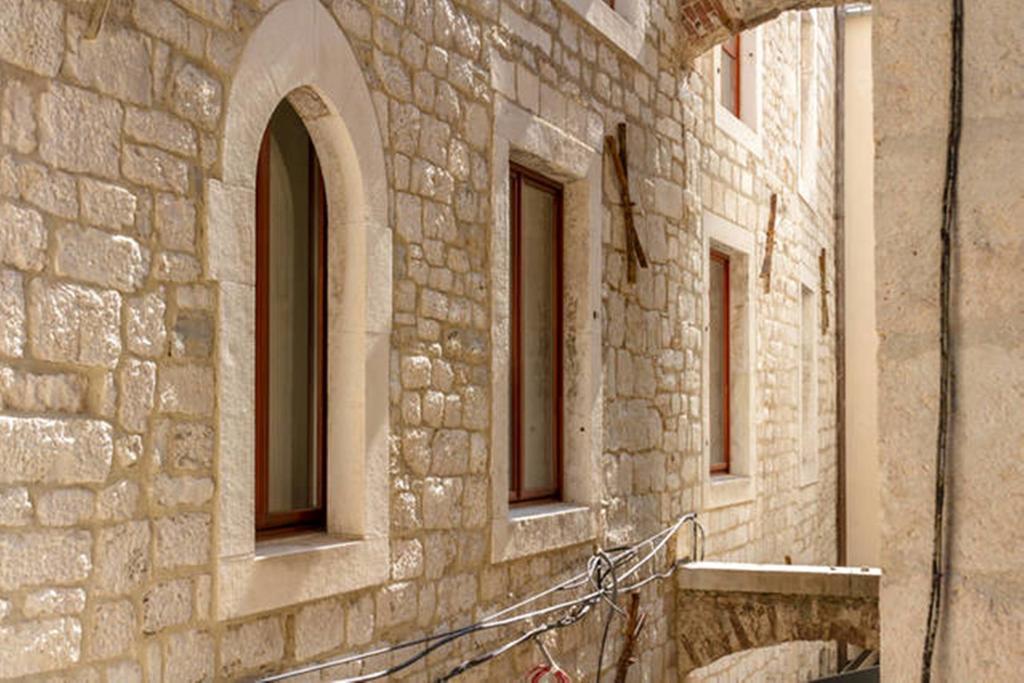 Apartments Emperor Oasis Сплит Екстериор снимка